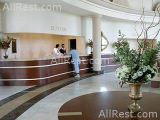 Joy Kiris World Hotel 29